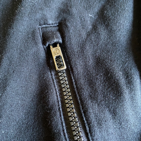 Lululemon Cross Cut Hoodie - Black - Small - Picture 5 of 9